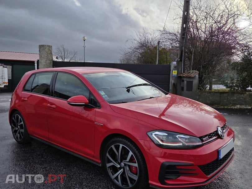 Volkswagen Golf 2.0 TSi GTi DSG Performance