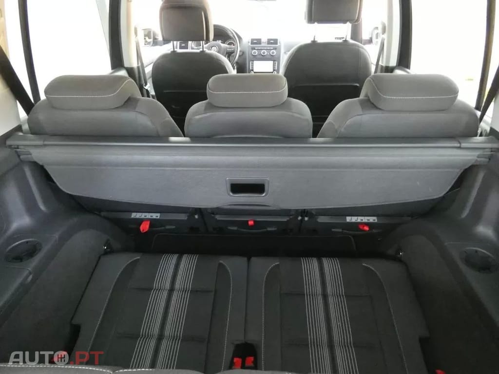 Volkswagen Touran 2.0 TDI DPF MATCH