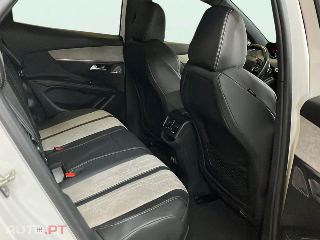 Peugeot 3008 1.6 Hybrid4 GT Pack e-EAT8