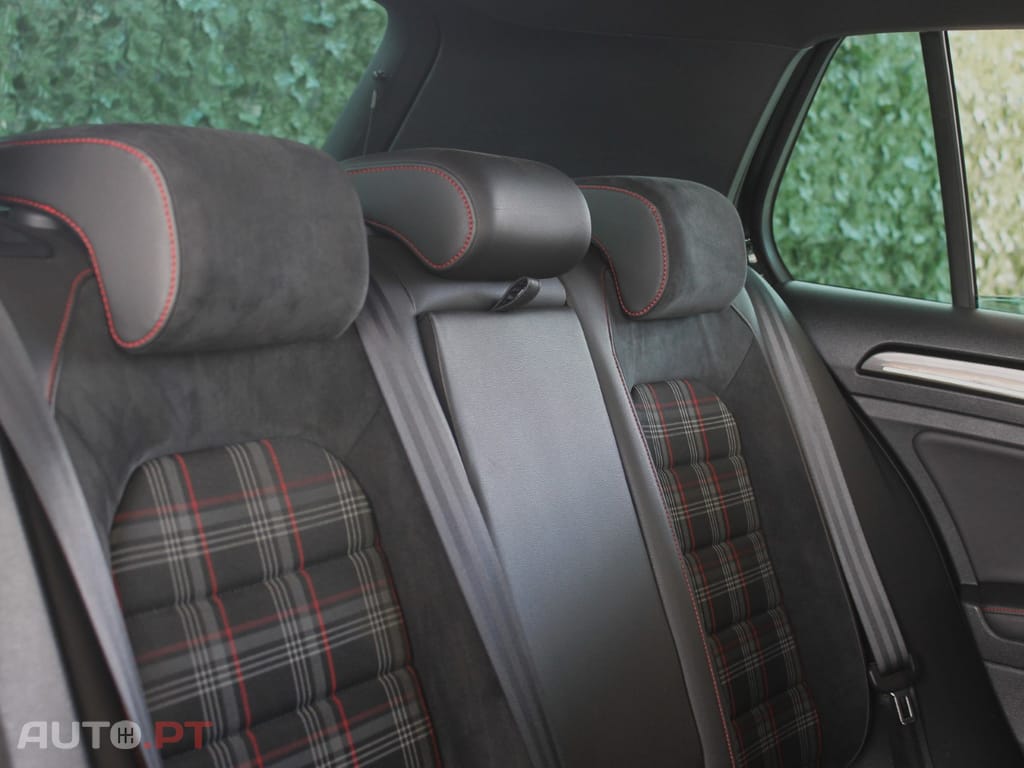 Volkswagen Golf 2.0 TSi GTi DSG Performance