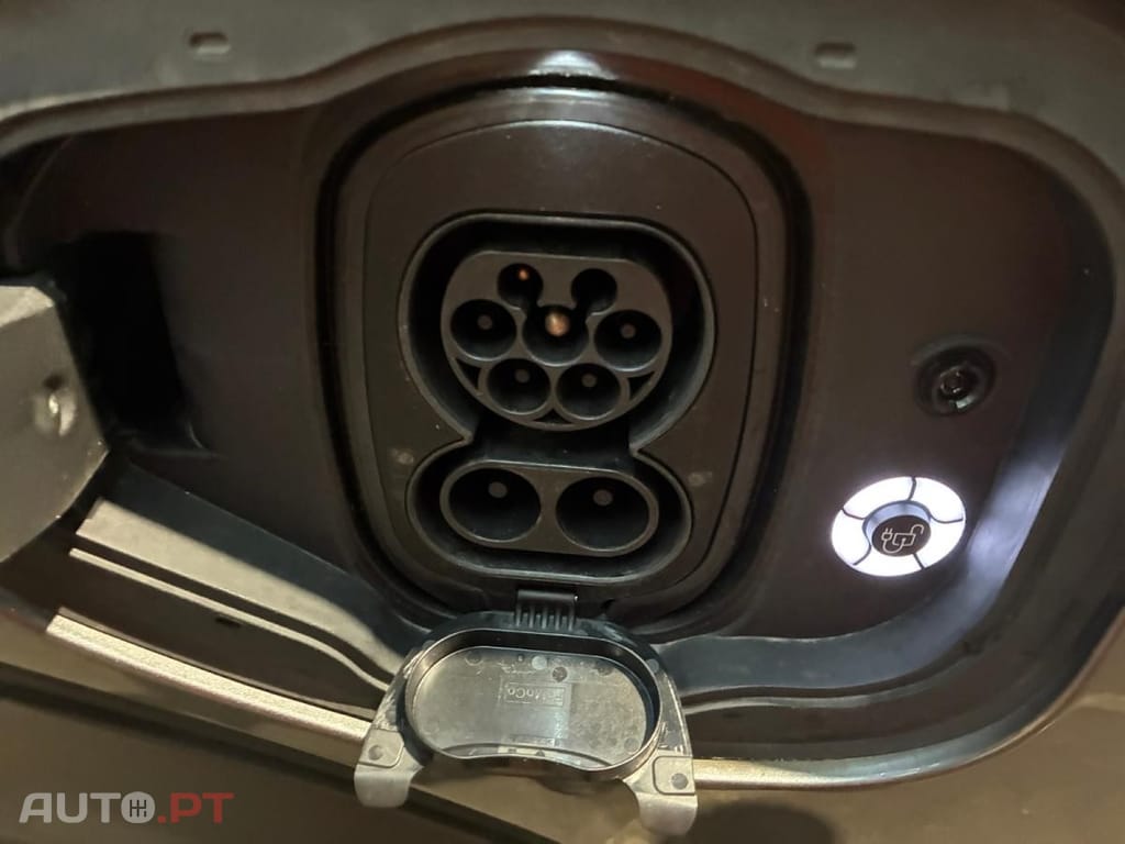 Ford Mustang Mach-E Standard Range