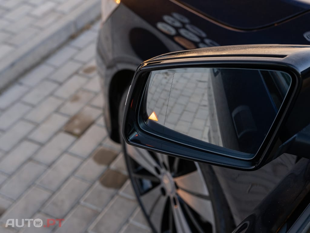 Mercedes-Benz CLA 200 d Shooting Brake Urban Aut. — fotografia 11