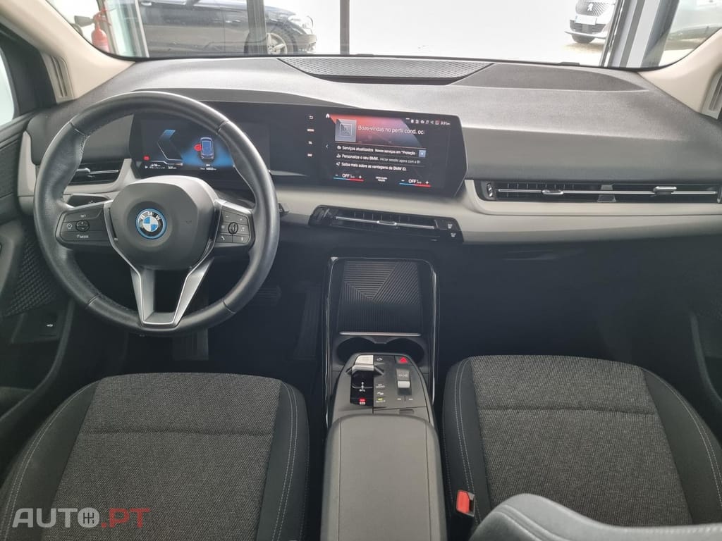 BMW 225 e xDrive