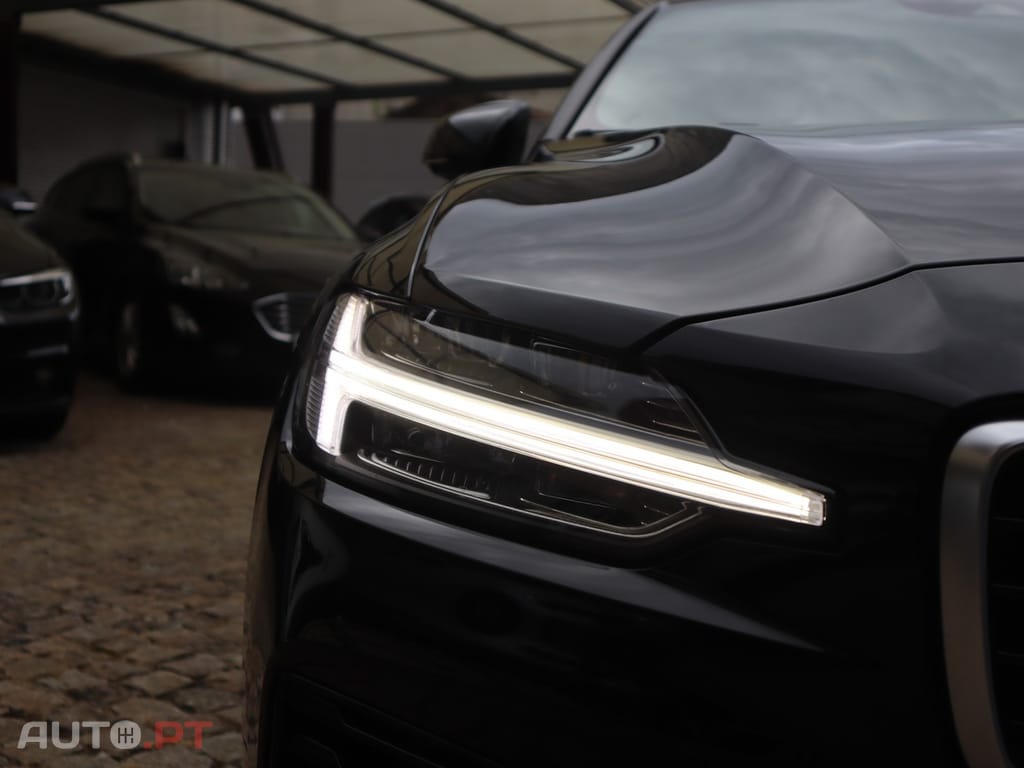 Volvo S60 2.0 T8 PHEV R-Design AWD