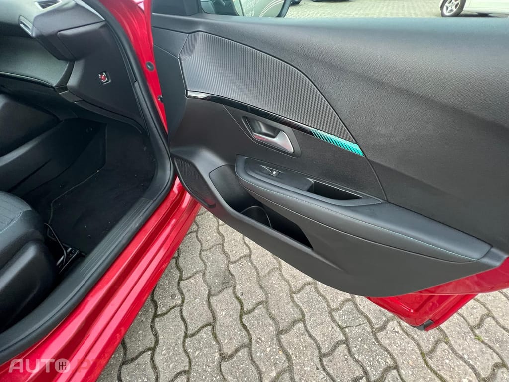 Peugeot 208 1.2 PureTech Allure