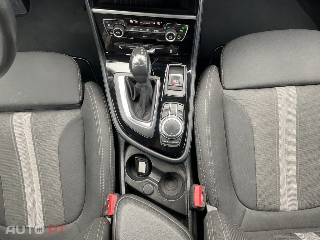 BMW 225 Advantage — fotografia 32