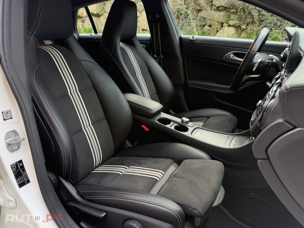 Mercedes-Benz CLA 180 Shooting Brake 7G-DCT AMG Line