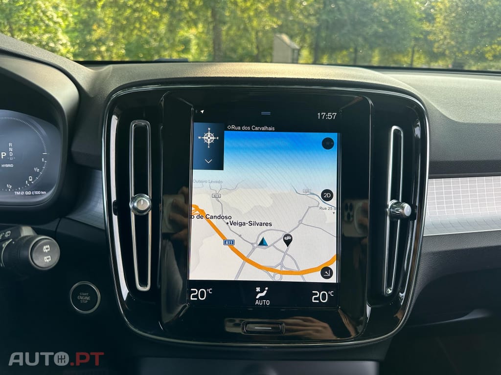 Volvo XC40 1.5 T5 PHEV Plus Dark