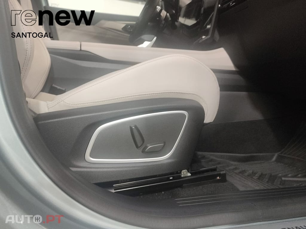 Renault Espace Iconic Full Hybrid E Tech 200