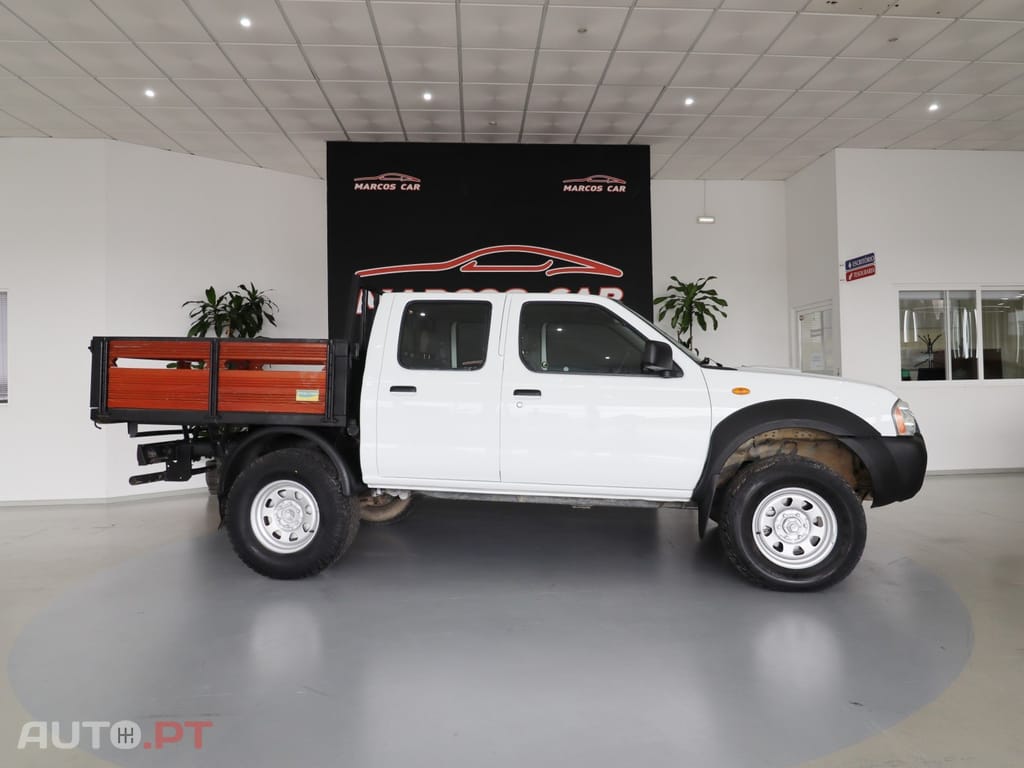 Nissan Navara 2.5 d