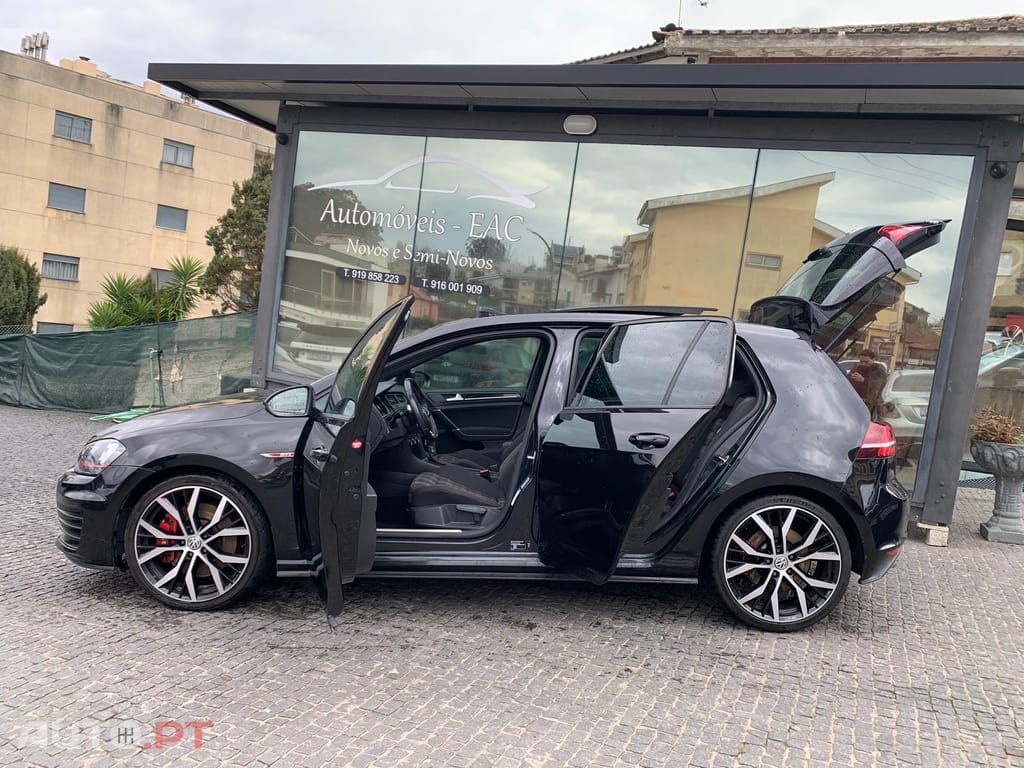 Volkswagen Golf 2.0 TSi GTi DSG Performance
