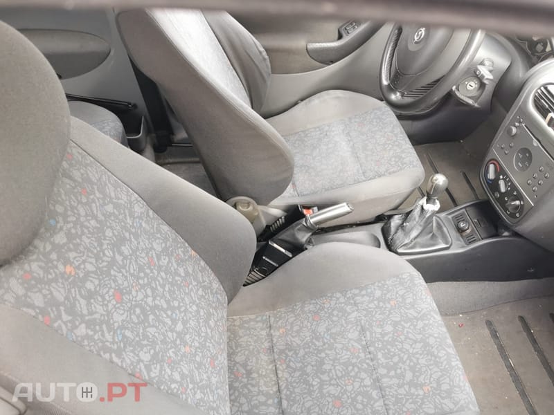 Opel Corsa 1,200 sport