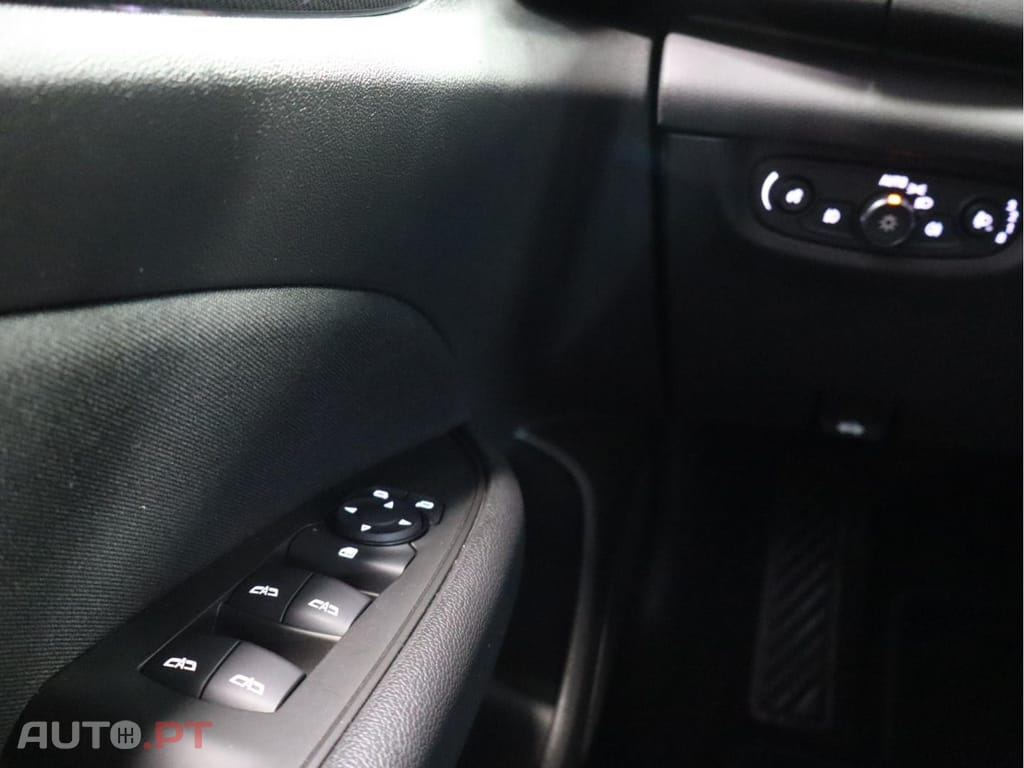 Opel Insignia 1.5  Business Edition ST