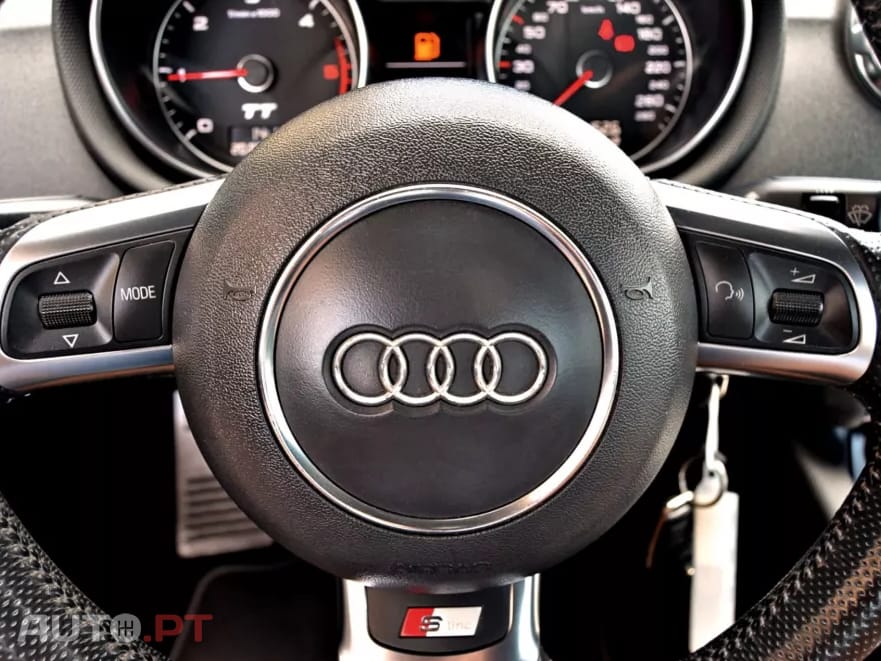 Audi TT 2.0 TDi quattro S-line