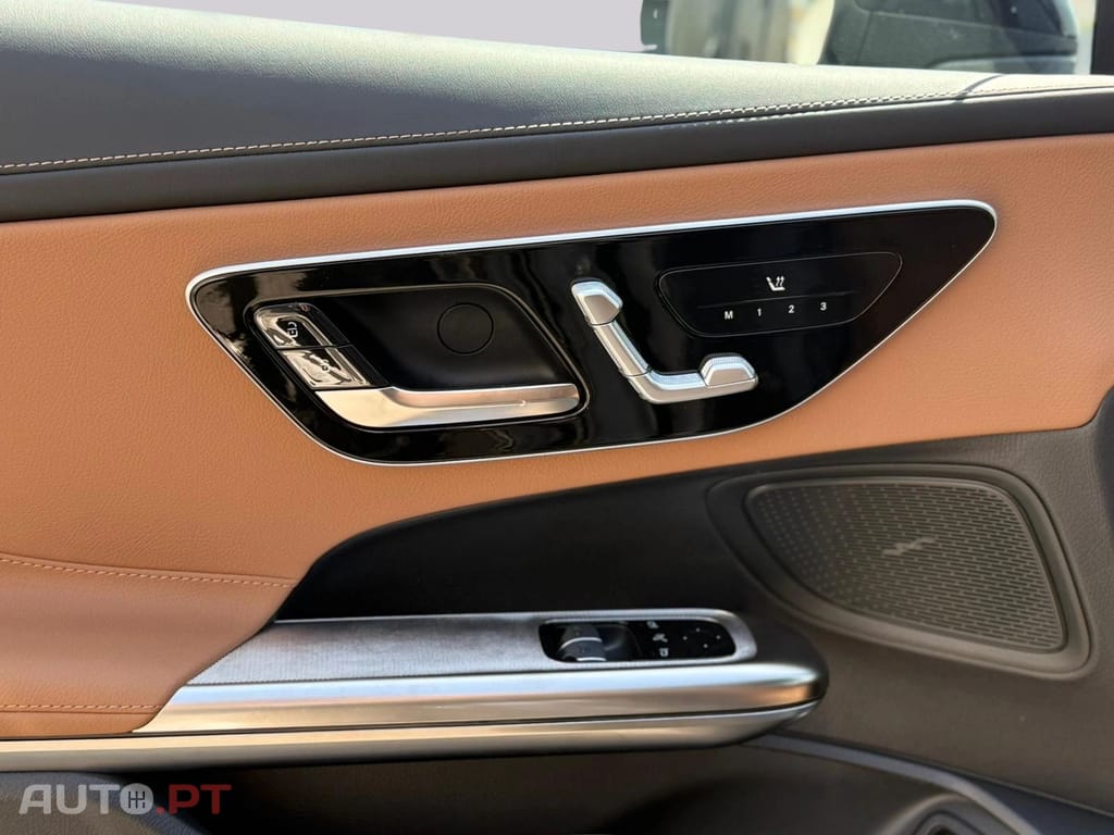 Mercedes-Benz CLE 300 e AMG Advanced  I.V.A DEDUTÍVEL