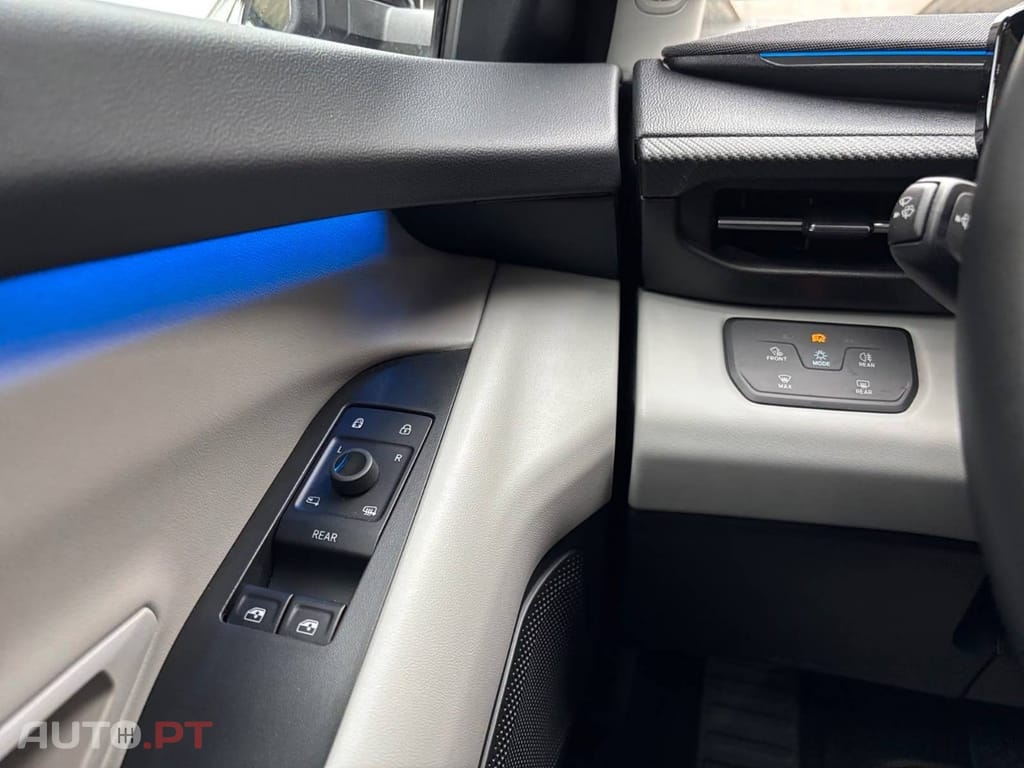 Ford Explorer 77 kWh Premium