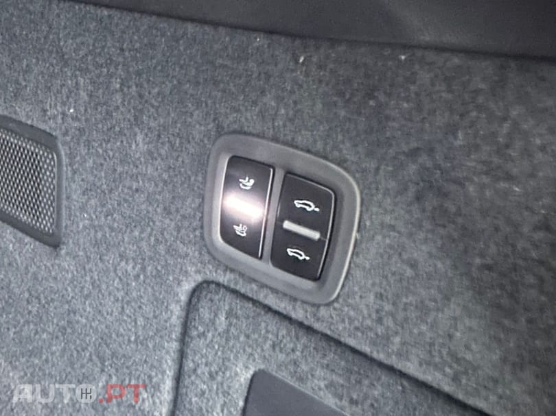 Porsche Cayenne E-Hybrid Tiptronic S Black Edition