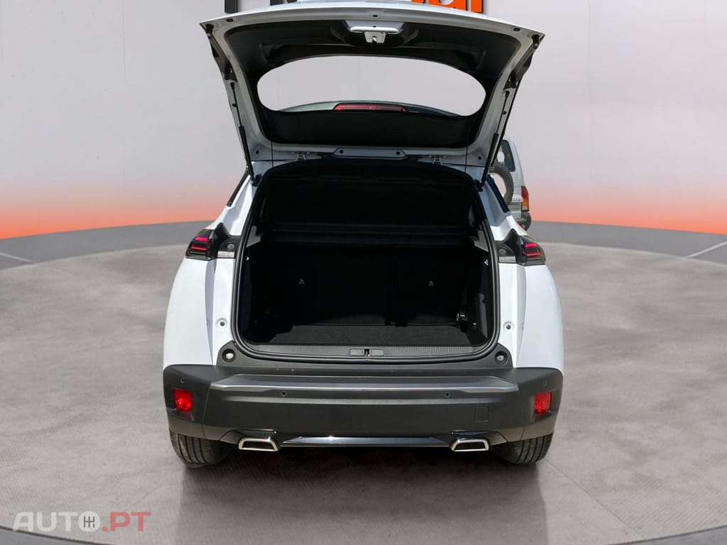 Peugeot 2008 1.2 Hybrid Style e-DCS6