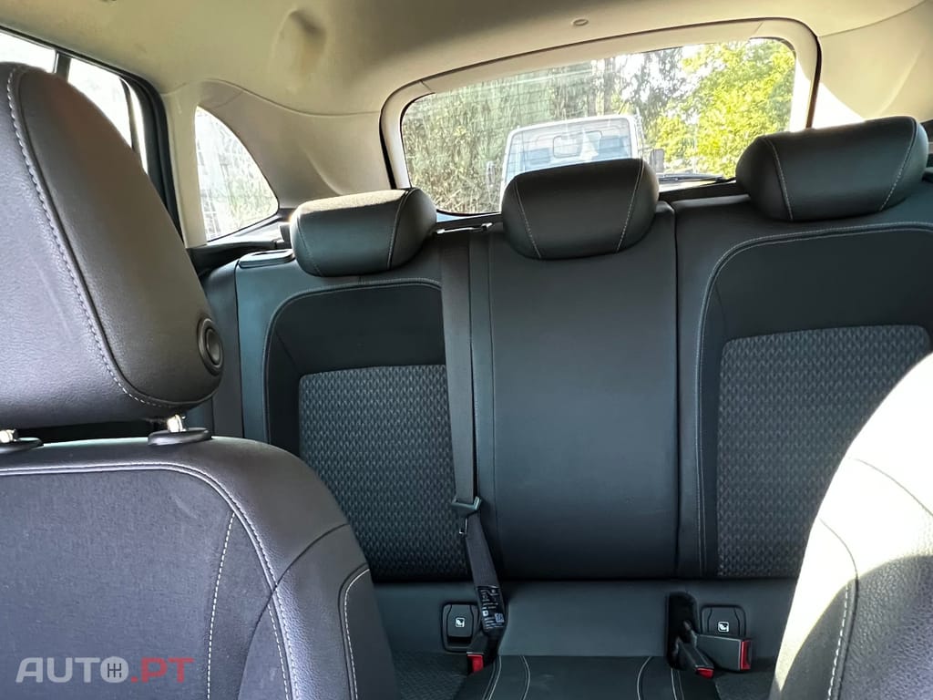 Opel Astra Sports Tourer K