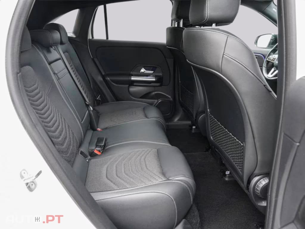 Mercedes-Benz EQA 250 + PROGRESSIVE