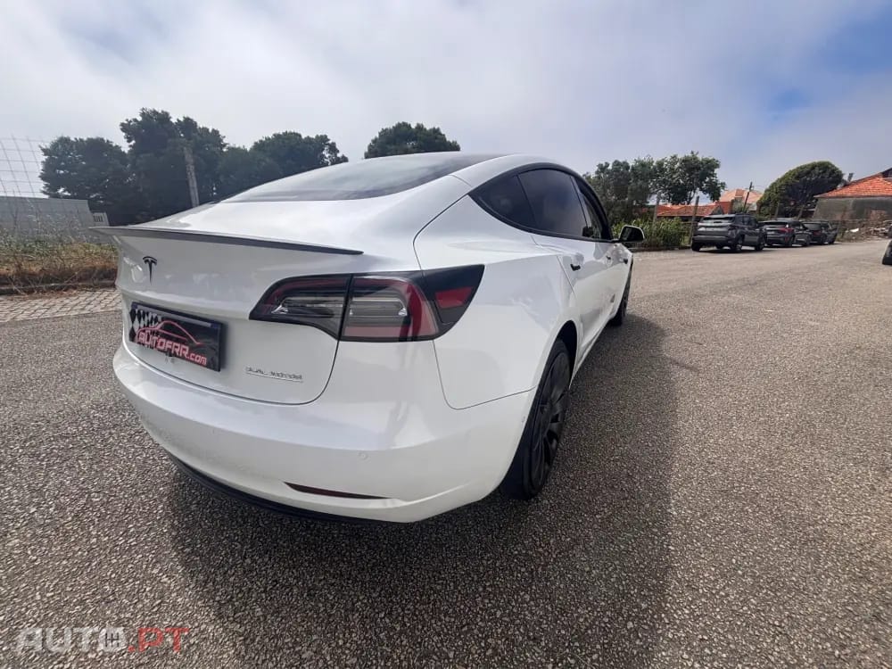 Tesla Model 3 Long Range AWD Dual Motor Performance