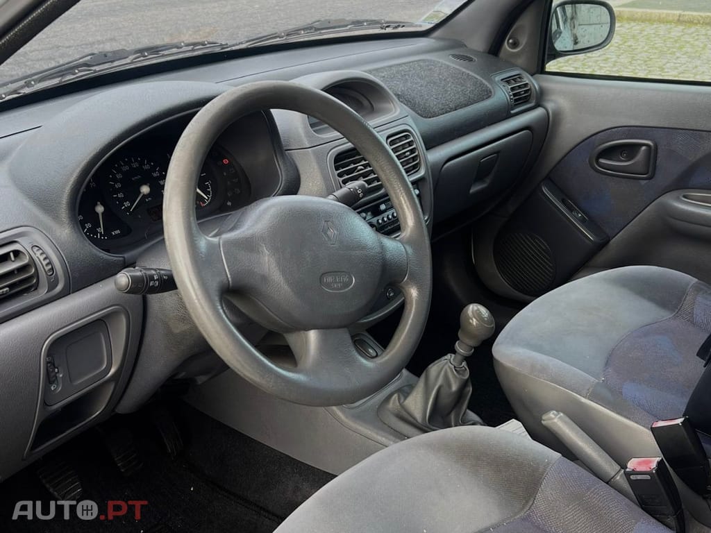 Renault Clio 1.2 RXE