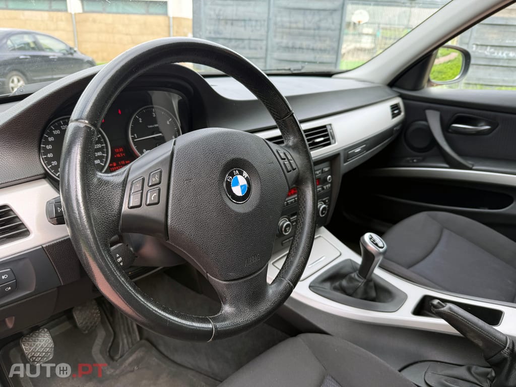 BMW 318 D Touring LCI 190milkm