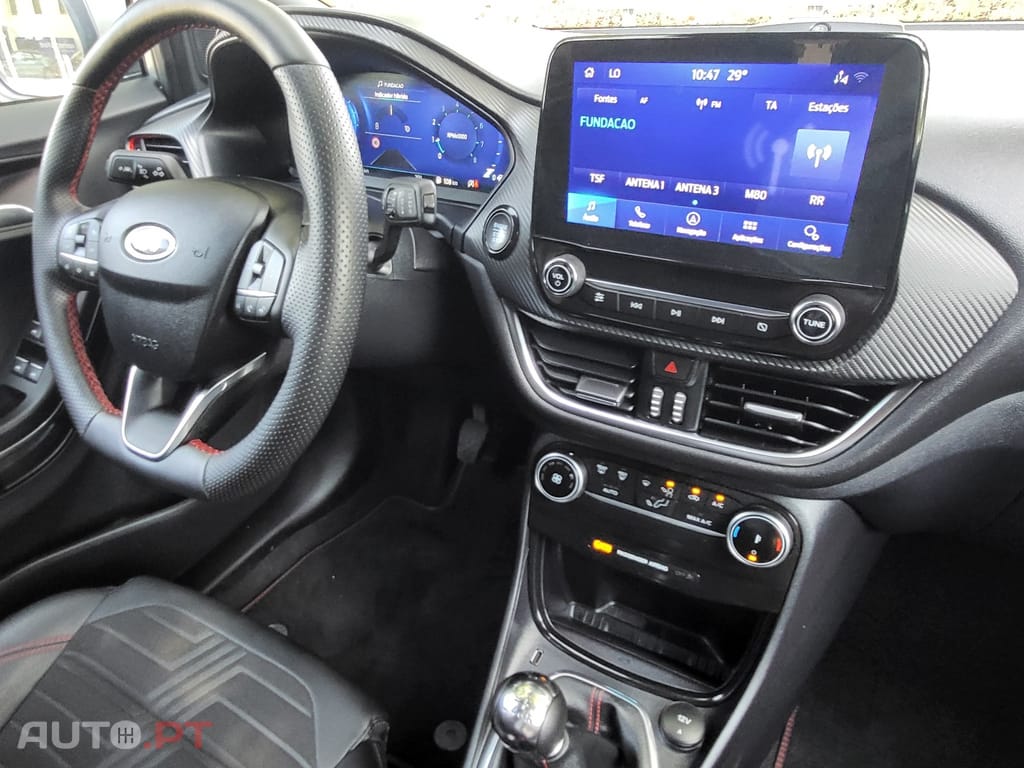 Ford Puma 1.0 EcoBoost MHEV ST-Line X