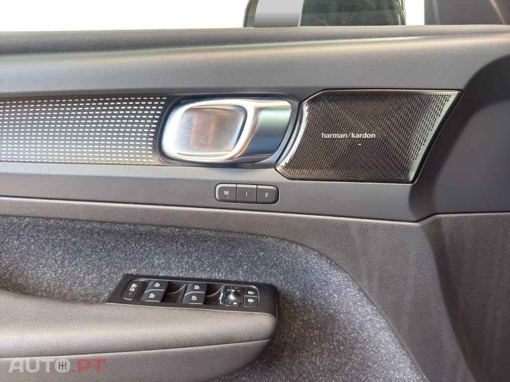 Volvo XC40 Recharge 78 kWh Twin Motor Ultimate