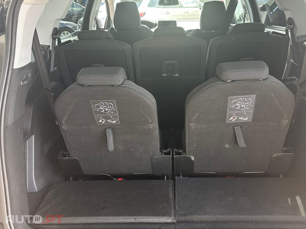 Peugeot 5008 1.5 Blue Hdi