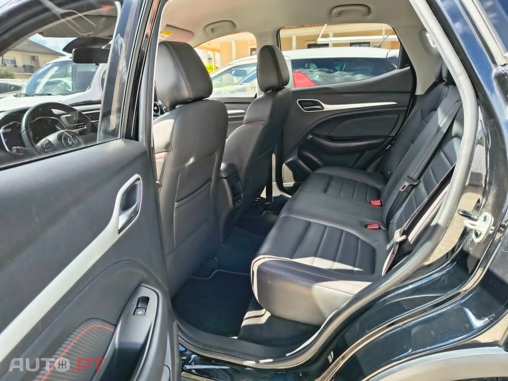 MG ZS 1.0 T-GDI