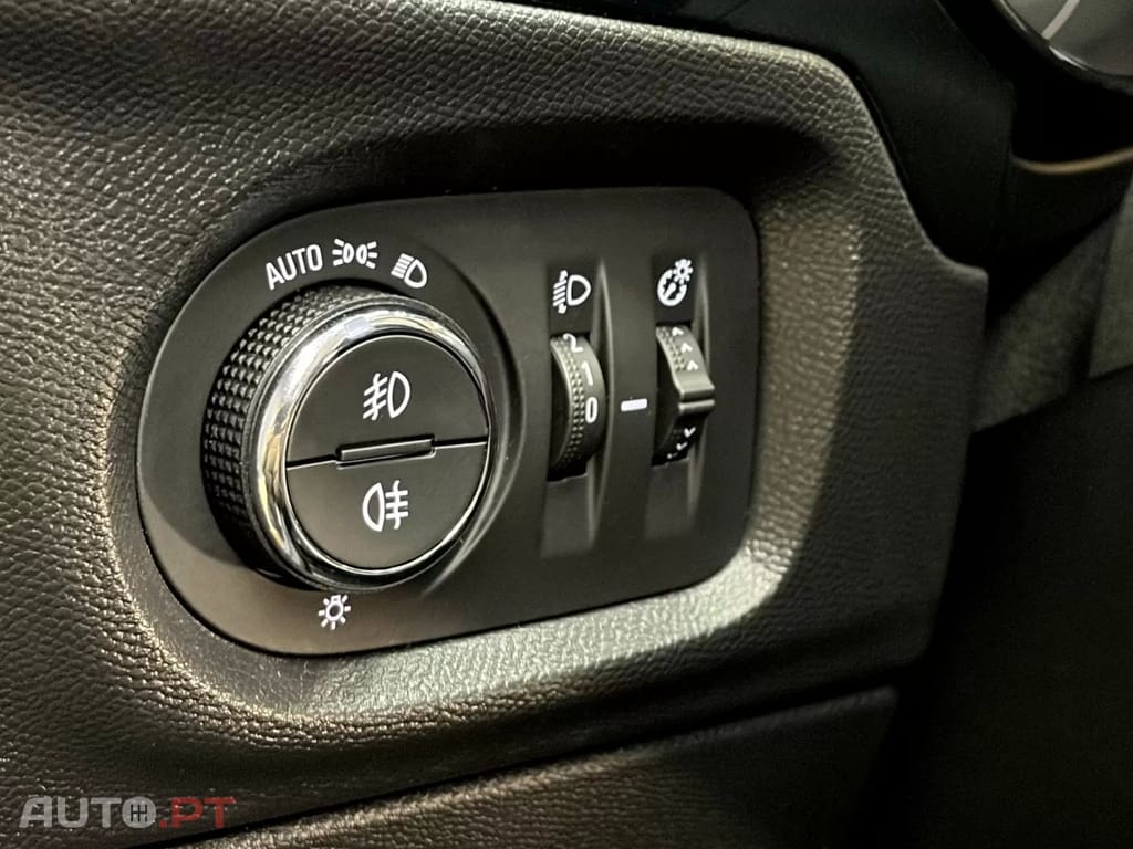 Opel Corsa 1.2 Business Edition