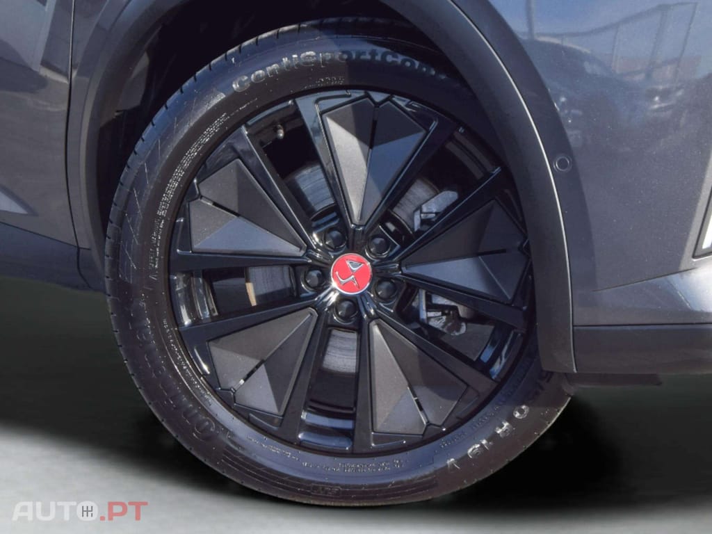 DS DS7 E-Tense 4x4 Performance Line +