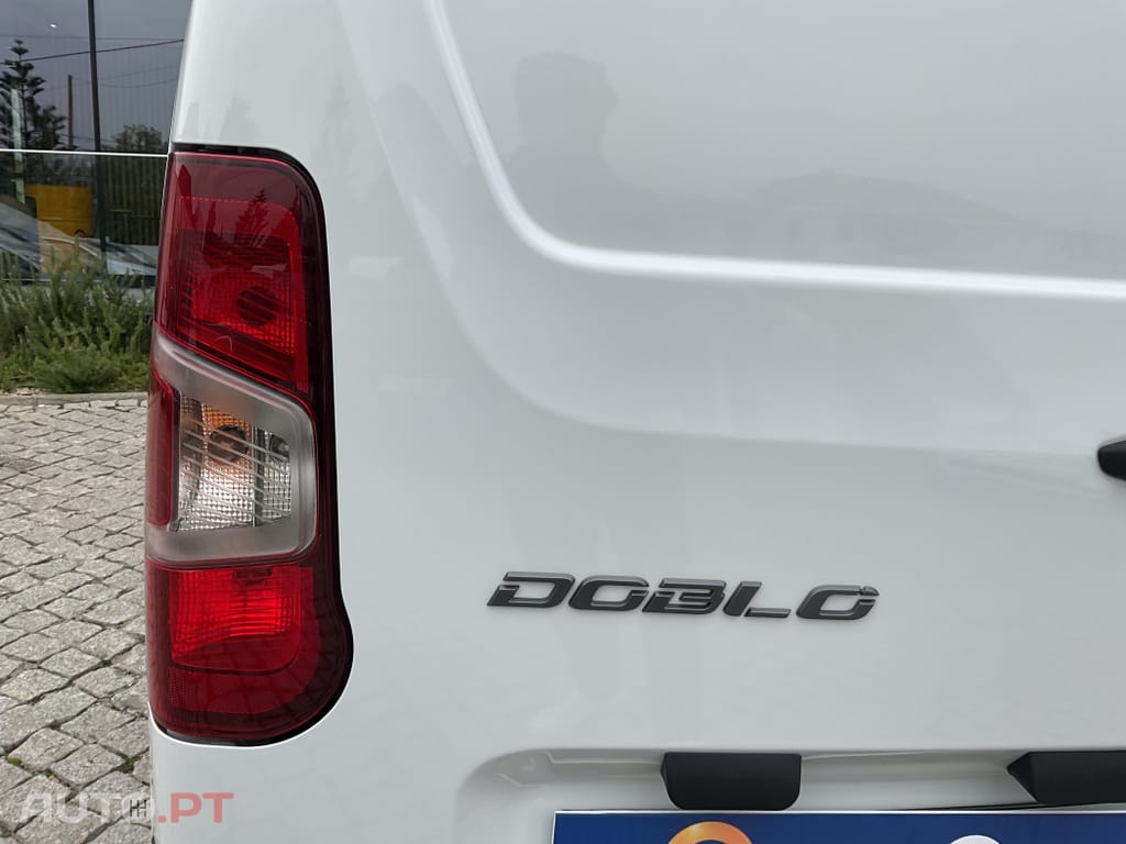 Fiat Doblo Outro