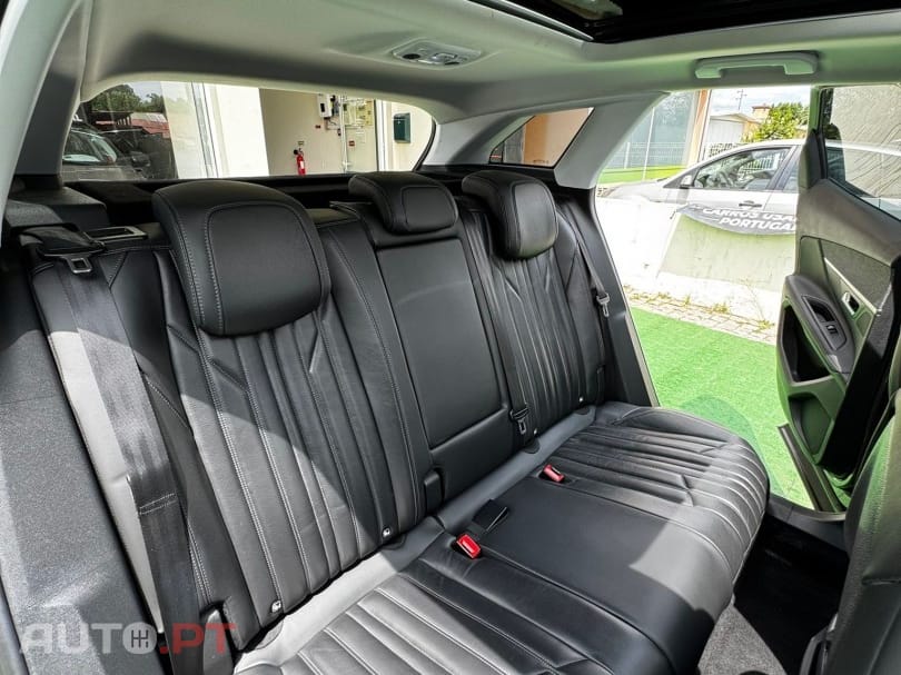 Peugeot 3008 1.2 PureTech Allure EAT6