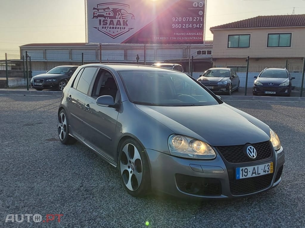 Volkswagen Golf Look GTI