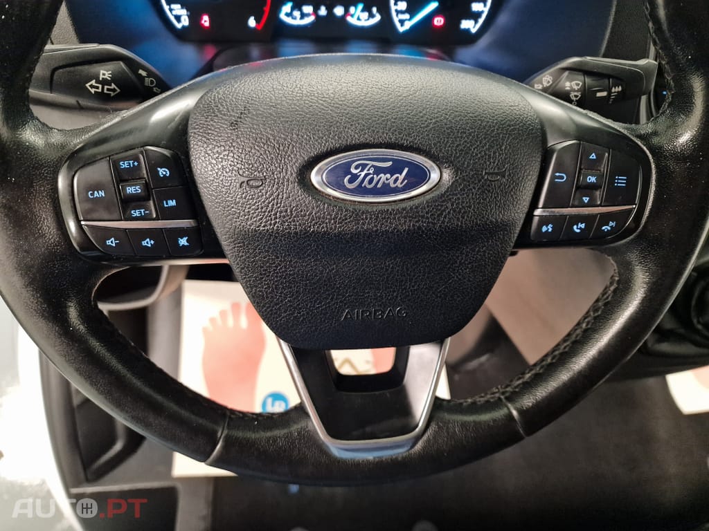 Ford Transit Custom 310L1 2.0 TDCi H1-Tecto Baixo Trend