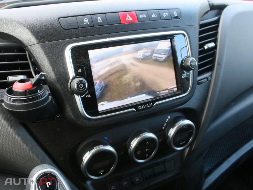 Iveco Daily 2.3 35S14 3000 CD