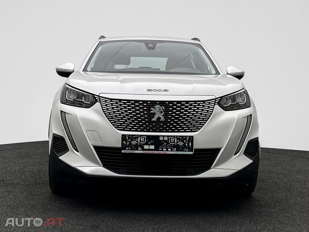 Peugeot E-2008 50 kWh Allure Pack