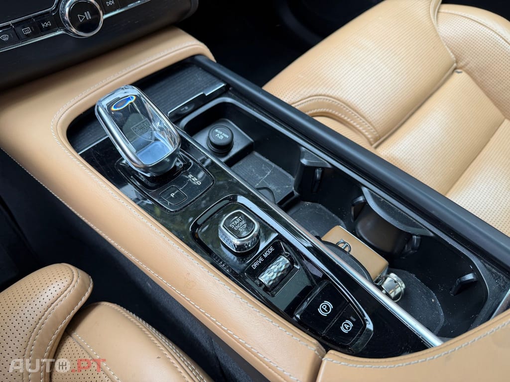 Volvo XC90 B5 Inscription