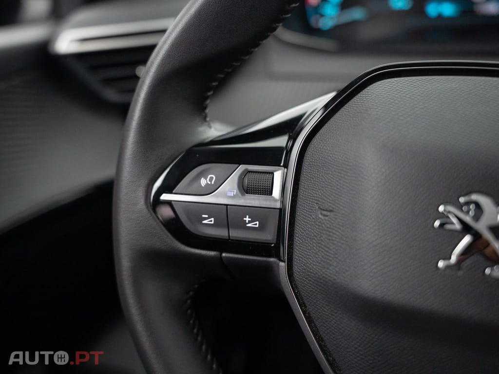 Peugeot E-208 50 kWh Active Pack