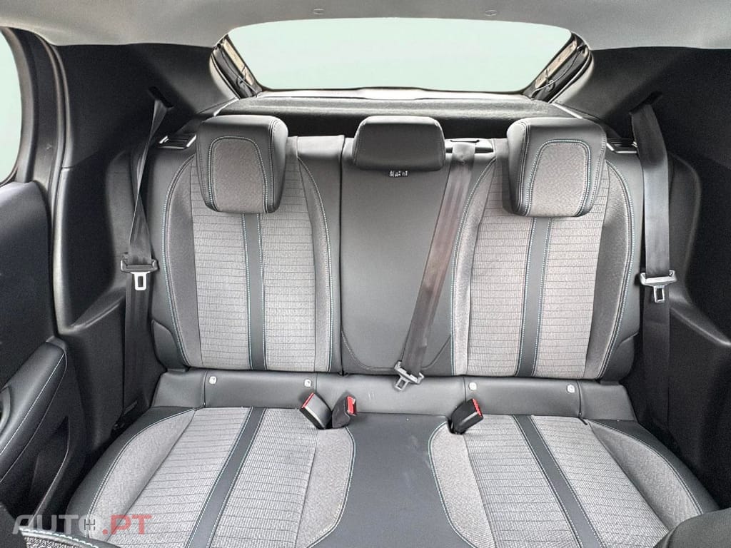 Peugeot 208 PureTech 100 Style