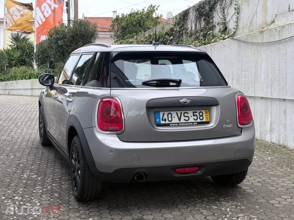 MINI Cooper One