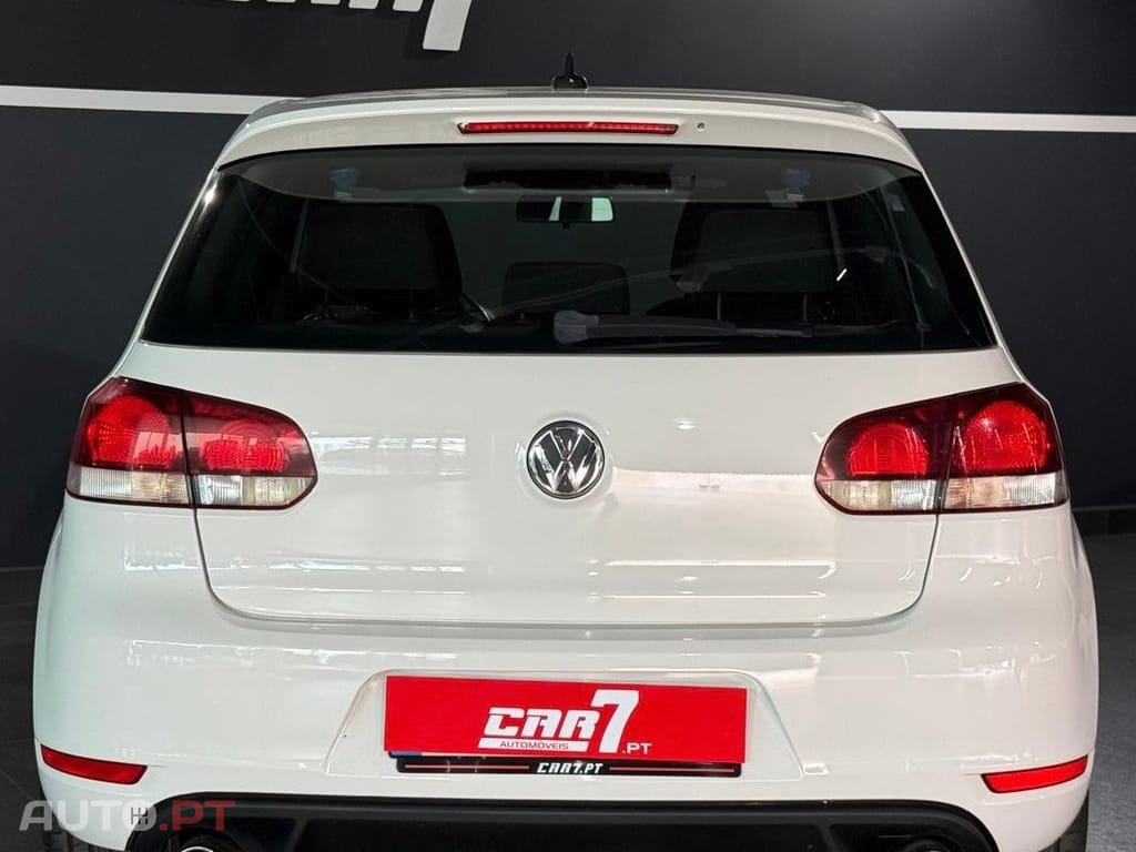 Volkswagen Golf 2.0 GTi