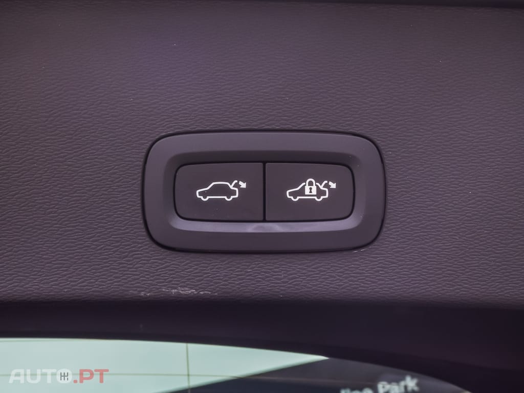 Volvo C40 Recharge Twin Ultimate