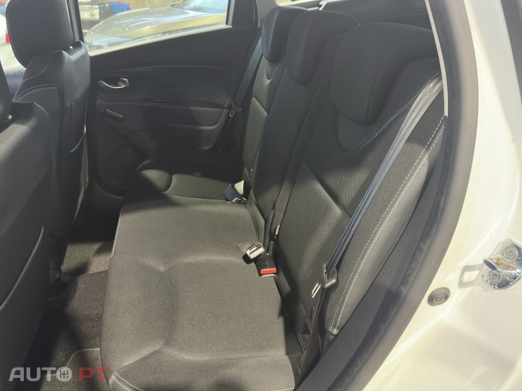 Renault Clio Sport Tourer 0.9 TCe Limited