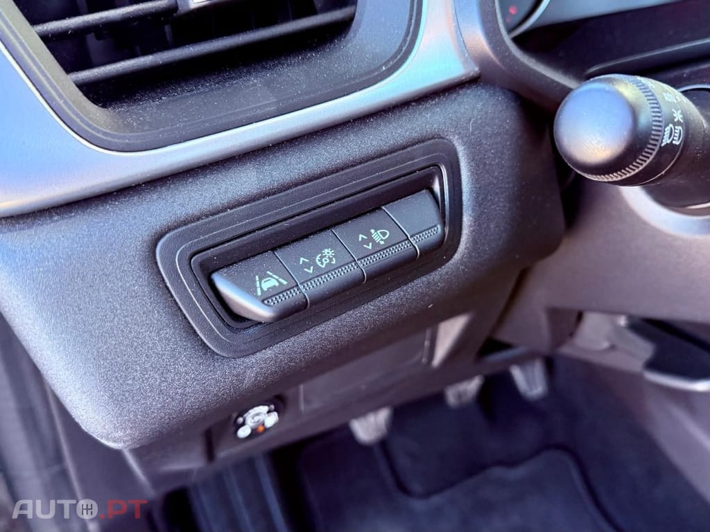 Renault Captur 1.0 TCe Equilibre Bi-Fuel