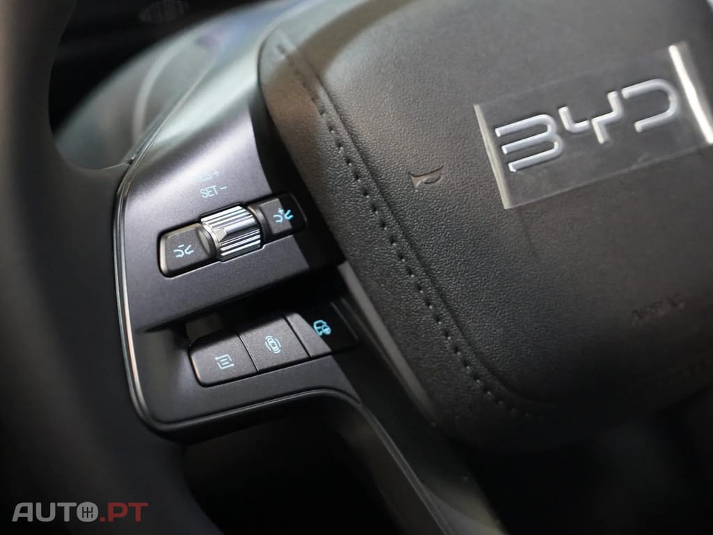 BYD Atto 2 1.5 DM-i Boost