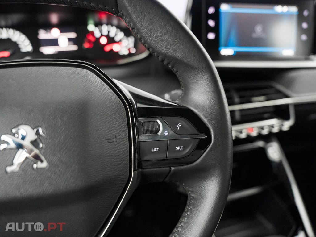 Peugeot 2008 1.2 PureTech Active Pack