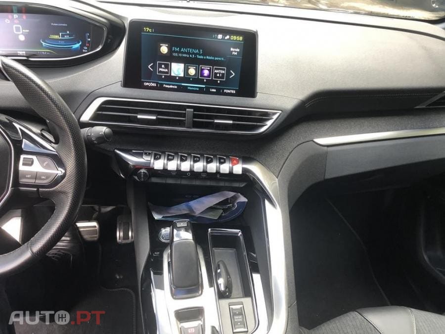 Peugeot 3008 1.6 Hybrid GT e-EAT8